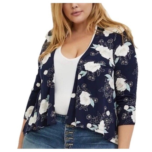 Torrid Super Soft Floral Open Front Hilow Cardigan in Navy Blue Size 5 = 5X NWT - Picture 2 of 6
